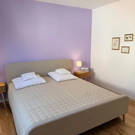 Bed & Breakfast Trogir Split 3*